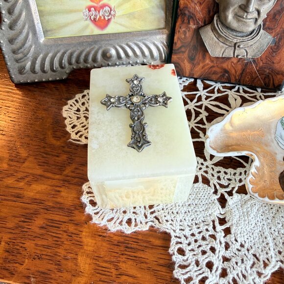7 Piece Vintage Religious Bundle - Picture 7 of 16